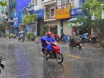 Mưa dông ở TPHCM diễn biến phức tạp
