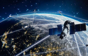 Trường đại học Việt Nam đầu tiên có khả năng nghiên cứu vệ tinh tầm thấp được quốc tế 'chọn mặt gửi vàng'