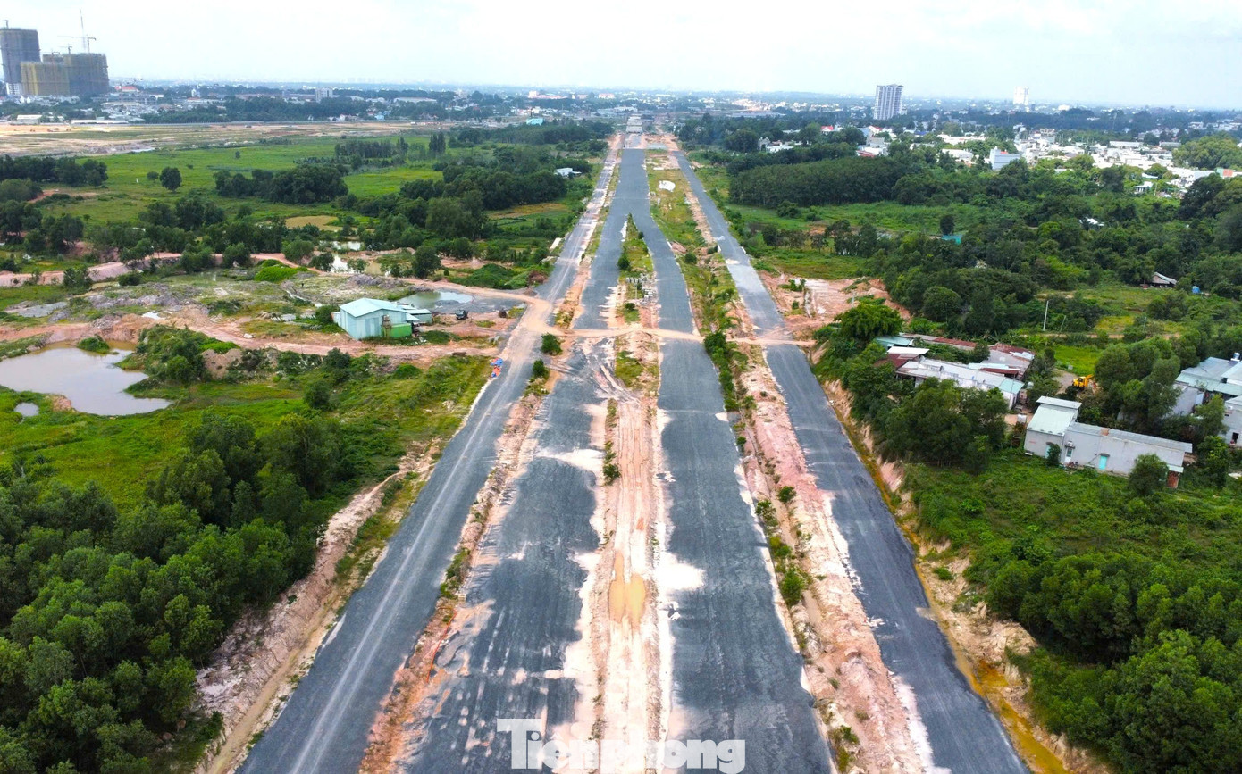 Công trình đường vành đai 3 TPHCM đang gặp khó vì thiếu vật liệu. tp-vd-31.jpg