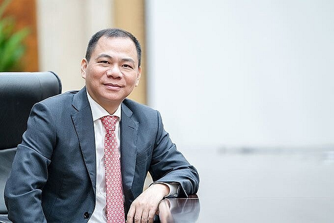 Vingroup (<a style='text-decoration: none;' href='/VIC'>VIC</a>): Nợ vay trên vốn chủ chỉ 1,8 lần, riêng 'của để dành' đã hơn 120.000 tỷ