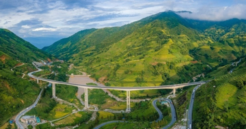 Cầu cạn có trụ cao nhất Việt Nam gần bằng tòa nhà 27 tầng đã ngưng hoạt động hơn 2 tháng