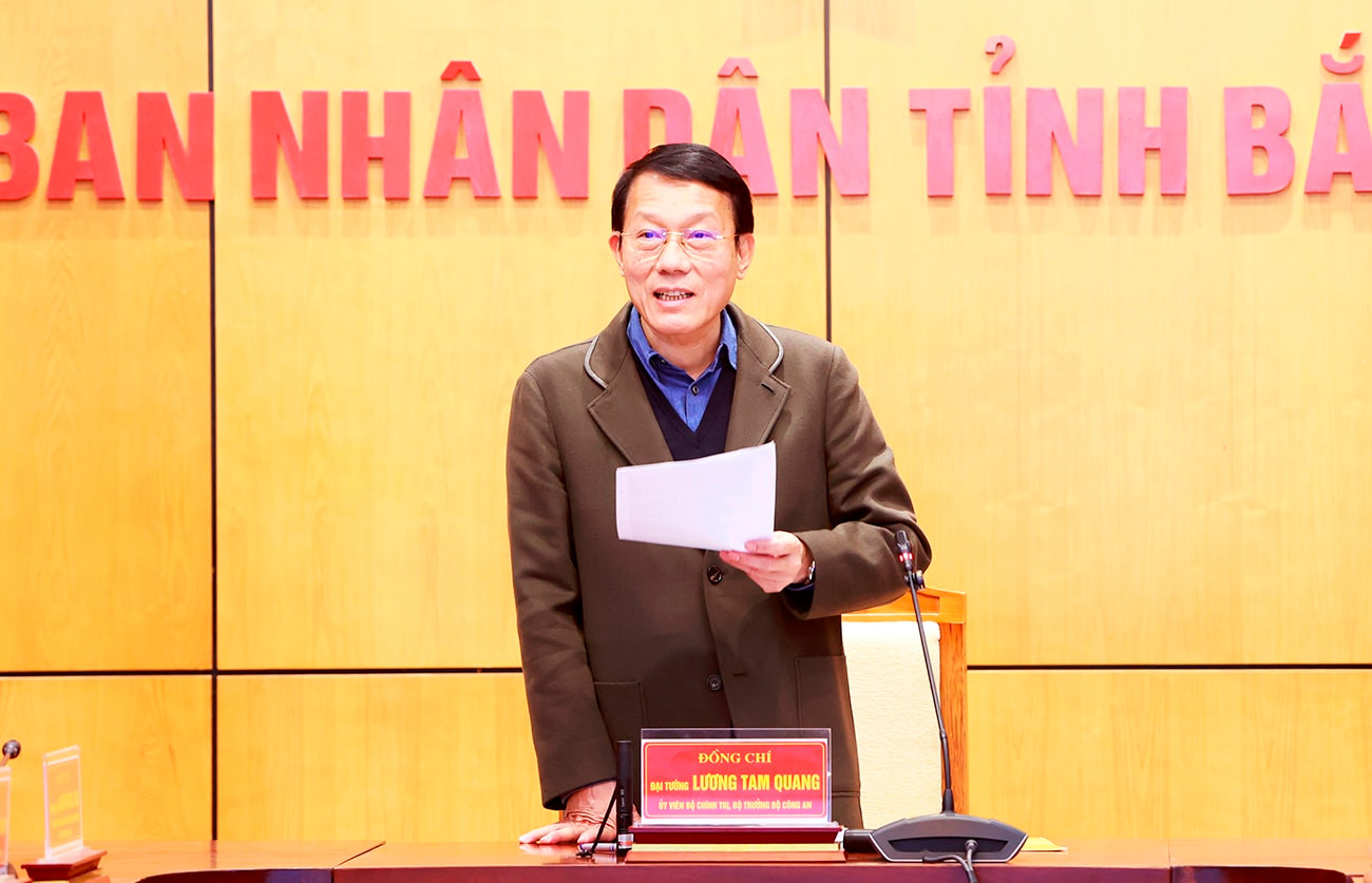 6 Bo truong BCA