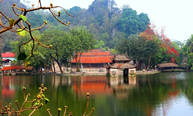Cách trung tâm Hà Nội 20km có một ngôi chùa cổ gần 1.000 năm tuổi nép mình dưới chân núi, được công nhận là Di tích Quốc gia đặc biệt - ảnh 3