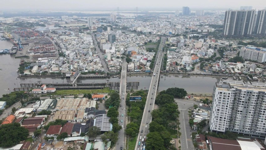 Thành phố giàu nhất Việt Nam sắp chi nghìn tỷ xây công viên và ‘lên đời’ tuyến đường từng là mặt tiền quận 4- Ảnh 1. Thành phố giàu nhất Việt Nam sắp chi nghìn tỷ xây công viên và ‘lên đời’ tuyến đường từng là mặt tiền quận 4- Ảnh 1.