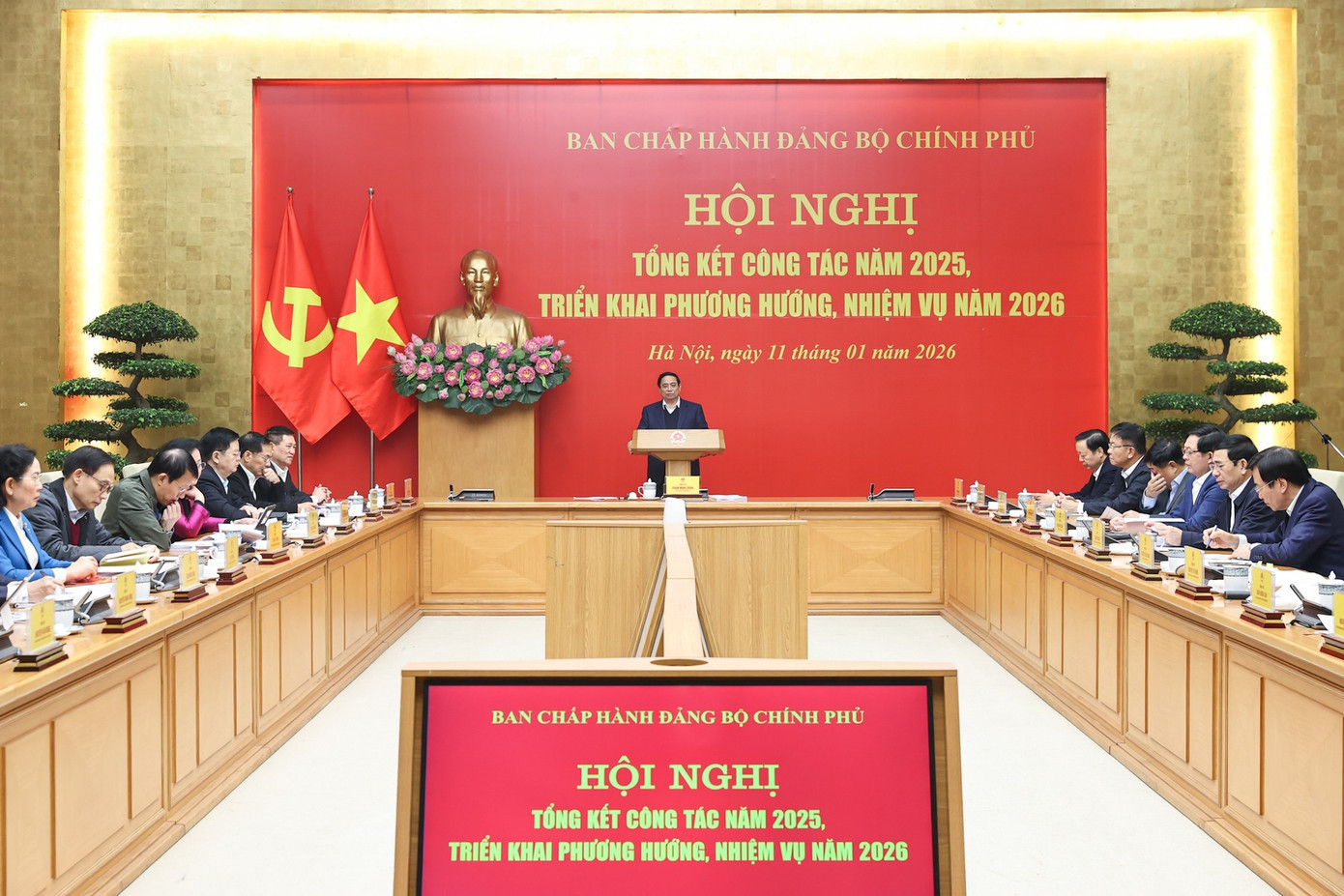 Thủ tướng Chính phủ phát biểu khai mạc Hội nghị. Ảnh: VGP 111cp11.jpg