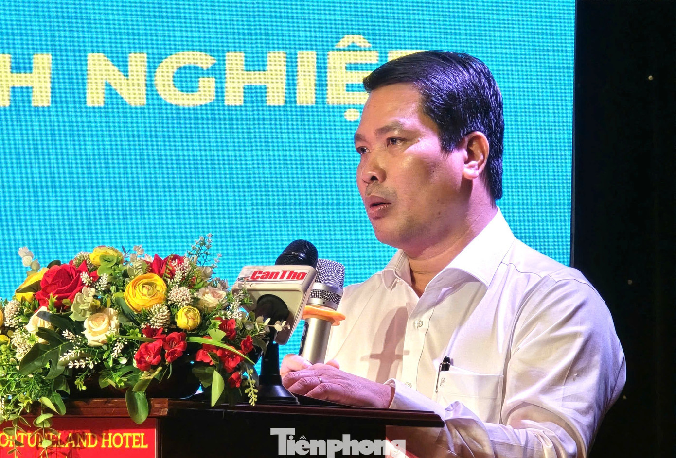 Ông Hà Vũ Sơn - Giám đốc Sở Công Thương Cần Thơ cam kết mạnh mẽ hỗ trợ doanh nghiệp. tp-son.jpg