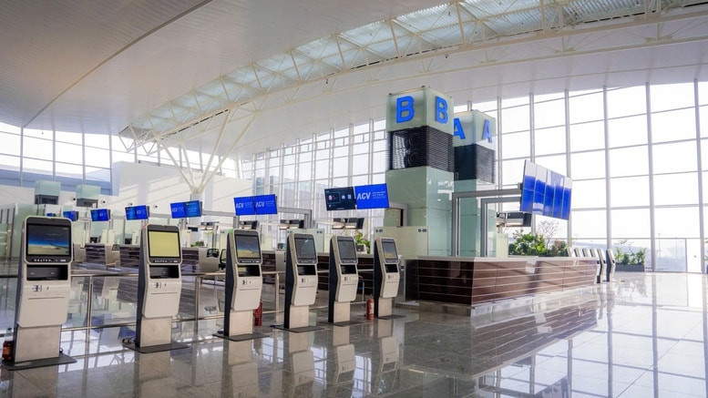 he-thong-kiosk-check-in-2-17661016303381364323297.jpg