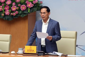 Phó Thủ tướng ra chỉ đạo cho loạt dự án năng lượng, ấn định khởi công 2 công trình LNG gần 4 tỷ USD