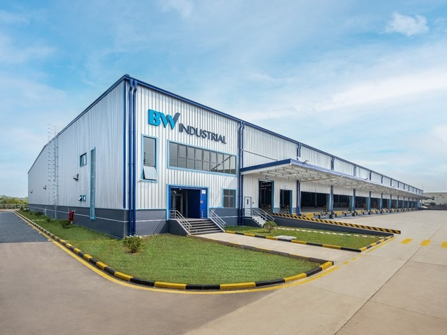 Ông lớn bất động sản công nghiệp bắt tay đối tác quốc tế, rót 120 triệu USD vào thị trường- Ảnh 2. Ông lớn bất động sản công nghiệp bắt tay đối tác quốc tế, rót 120 triệu USD vào thị trường- Ảnh 2.