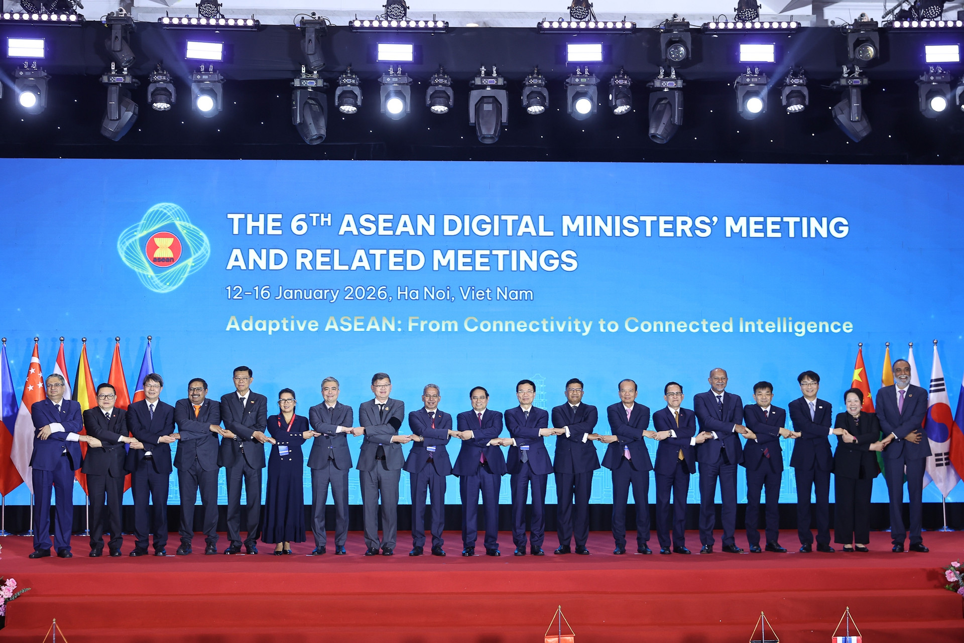 Thủ tướng: ASEAN cần thúc đẩy xây dựng một hệ sinh thái số nhân văn- Ảnh 10. Thủ tướng: ASEAN cần thúc đẩy xây dựng một hệ sinh thái số nhân văn- Ảnh 10.
