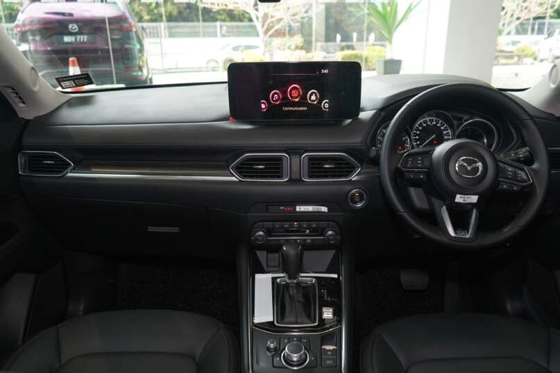 noi-that-mazda-cx5-1.jpg