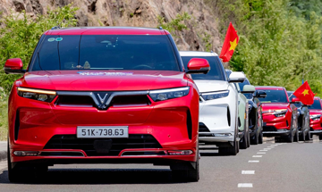 Thị trường ô tô 2025: VinFast áp đảo, THACO hụt hơi, Honda, Toyota xoay trục xe hybrid