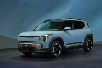 Đối thủ của VF5 ra mắt, xe điện đô thị tầm hoạt động 448km, nội thất 3 màn hình trải dài