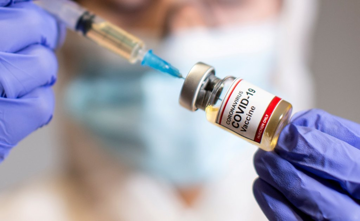 MXH lan tin vaccine COVID-19 gây ung thư: Chuyên gia nói gì?