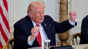 Ông Trump dọa áp thuế các quốc gia 'không ủng hộ' thâu tóm Greenland