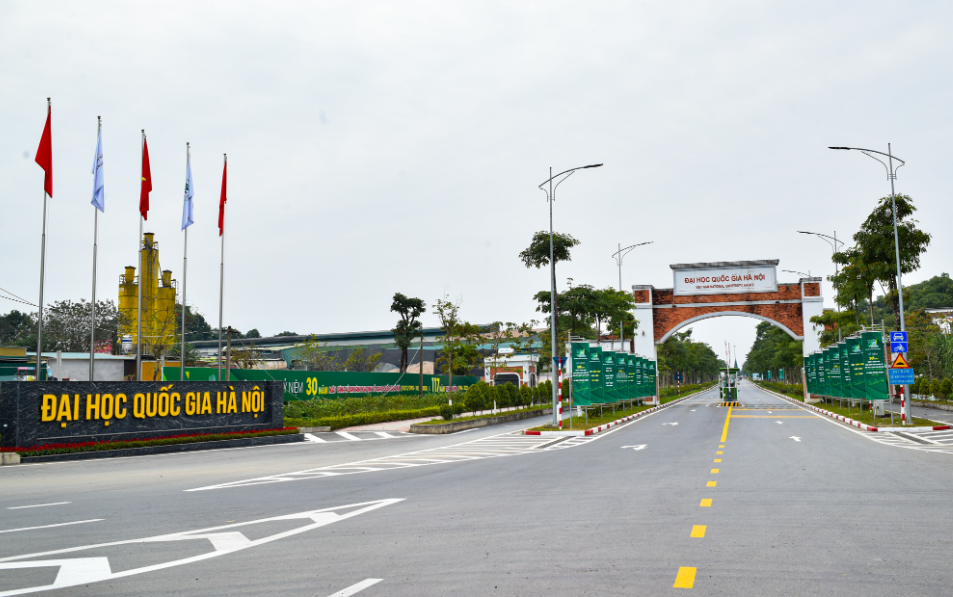 Không phải Bách khoa, Ngoại thương, đây mới là đại học top 1 Việt Nam năm 2026: Có tổng điểm đạt 100/100, diện tích gấp 5 lần phường Hoàn Kiếm - ảnh 3