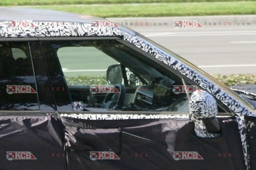 hyundai-santa-fe-interior-exposed-in-california.jpg