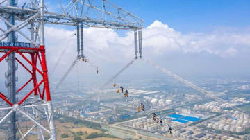 Trung Quốc bất ngờ dừng hoàn toàn nhập khẩu điện từ Nga dù hợp đồng còn 11 năm: Chuyện gì xảy ra?