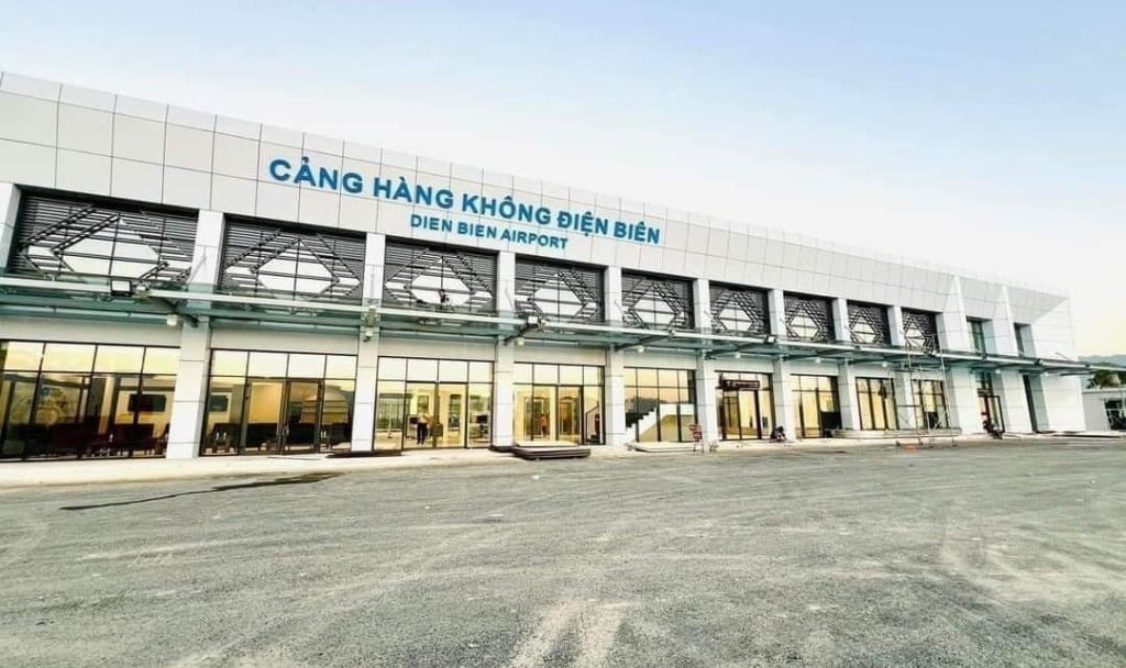 Sân bay duy nhất do Pháp xây dựng ở tỉnh biên giới phía Bắc bổ sung mắt xích nhiên liệu hàng không- Ảnh 1. Sân bay duy nhất do Pháp xây dựng ở tỉnh biên giới phía Bắc bổ sung mắt xích nhiên liệu hàng không- Ảnh 1.