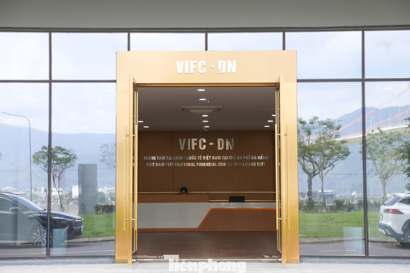 “Trụ sở Cơ quan điều hành VIFC-DN đặt ở Khu Công viên phần mềm số 2 dự kiến khai trương vào ngày 9/1 tới đây, kết hợp cùng các sự kiện quan trọng đầu năm 2026 của TP. Đà Nẵng như: Hội nghị Xúc tiến đầu tư, Sự kiện Gặp gỡ Đà Nẵng…”, ông Đức nói. tp-trung-tam-tai-chinh-da-nang-10.jpg