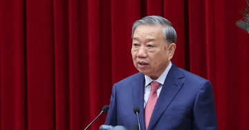 Tăng trưởng hai con số và yêu cầu mới về cán bộ