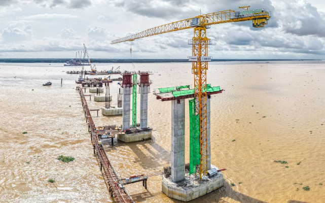 Cầu vượt sông 8.000 tỷ xoá bỏ toàn bộ các bến phà lâu đời, rút ngắn khoảng 80km từ miền Tây đến TP. HCM: Thi công xuyên lễ nỗ lực hoàn thành- Ảnh 1. Cầu vượt sông 8.000 tỷ xoá bỏ toàn bộ các bến phà lâu đời, rút ngắn khoảng 80km từ miền Tây đến TP. HCM: Thi công xuyên lễ nỗ lực hoàn thành- Ảnh 1.
