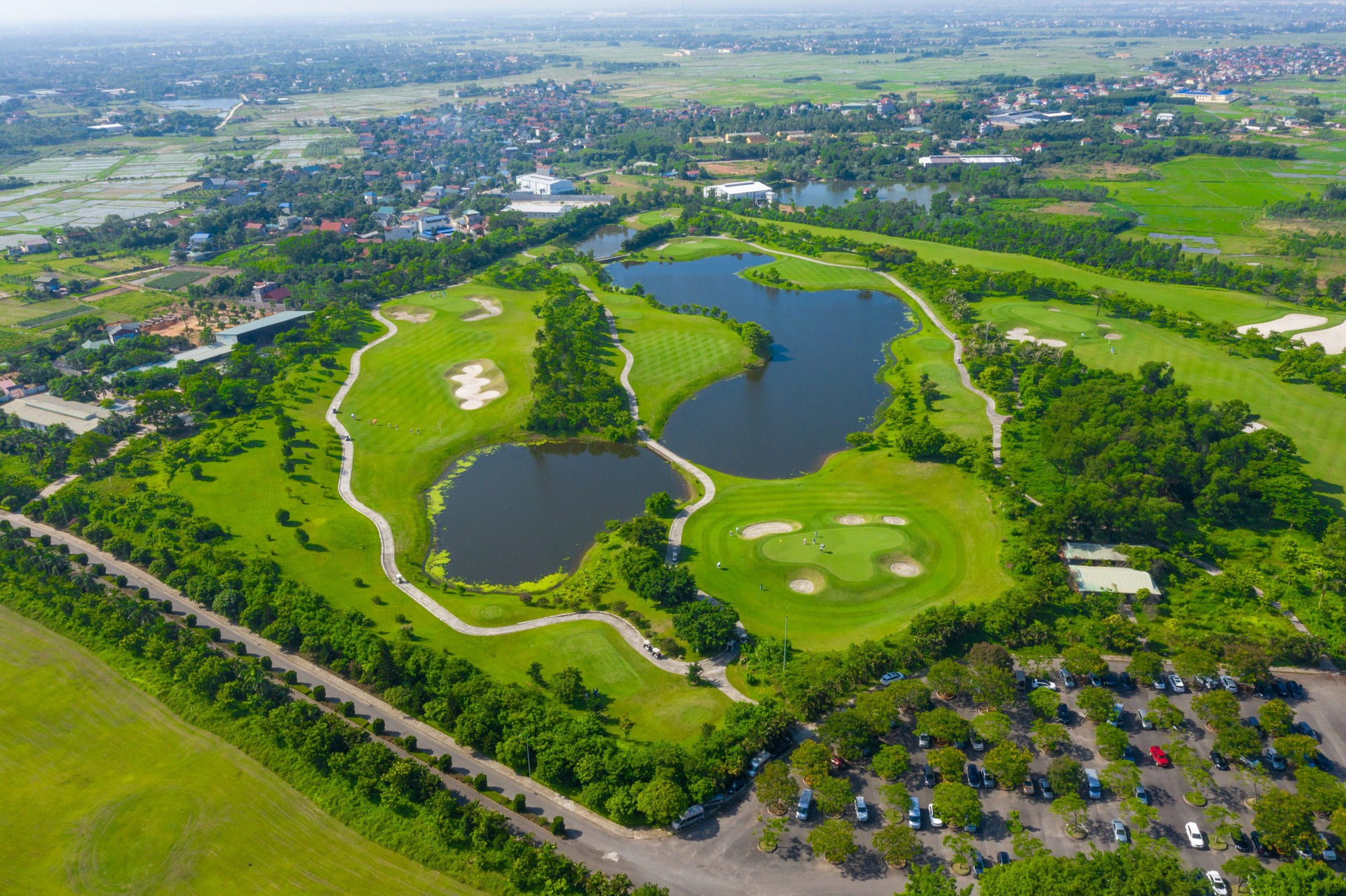 Một dự án sân golf tại Hà Nội. Nguồn ảnh: Internet Một dự án sân golf tại Hà Nội. Nguồn ảnh: Internet