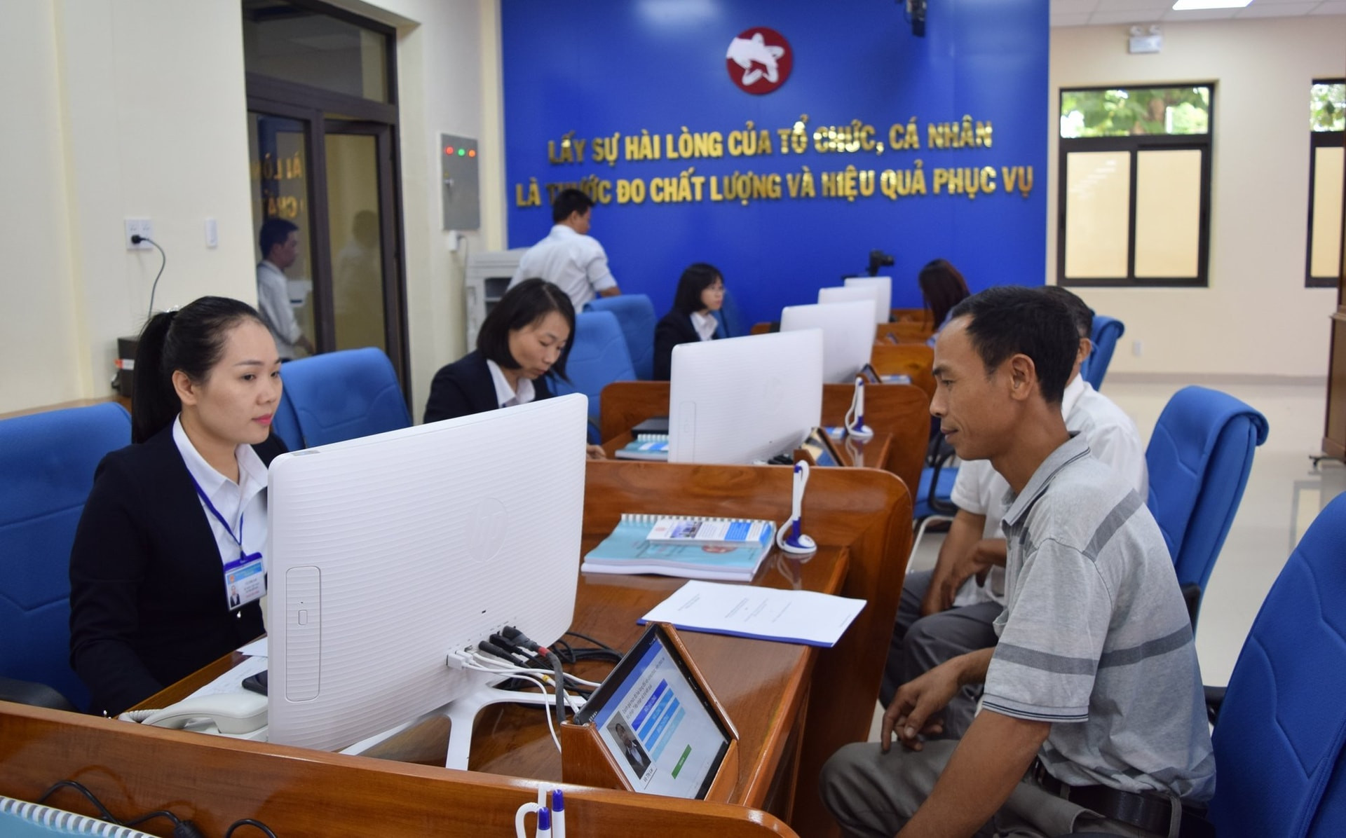thoi-han-lam-viec-bo-phan-mot-cua-17531774695691653136824 (1)