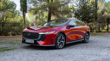 Mazda6 bị khai tử tại Việt Nam, nhưng 'hậu duệ' chạy điện lại bùng nổ doanh số, lôi kéo khách hàng từ các hãng top thế giới