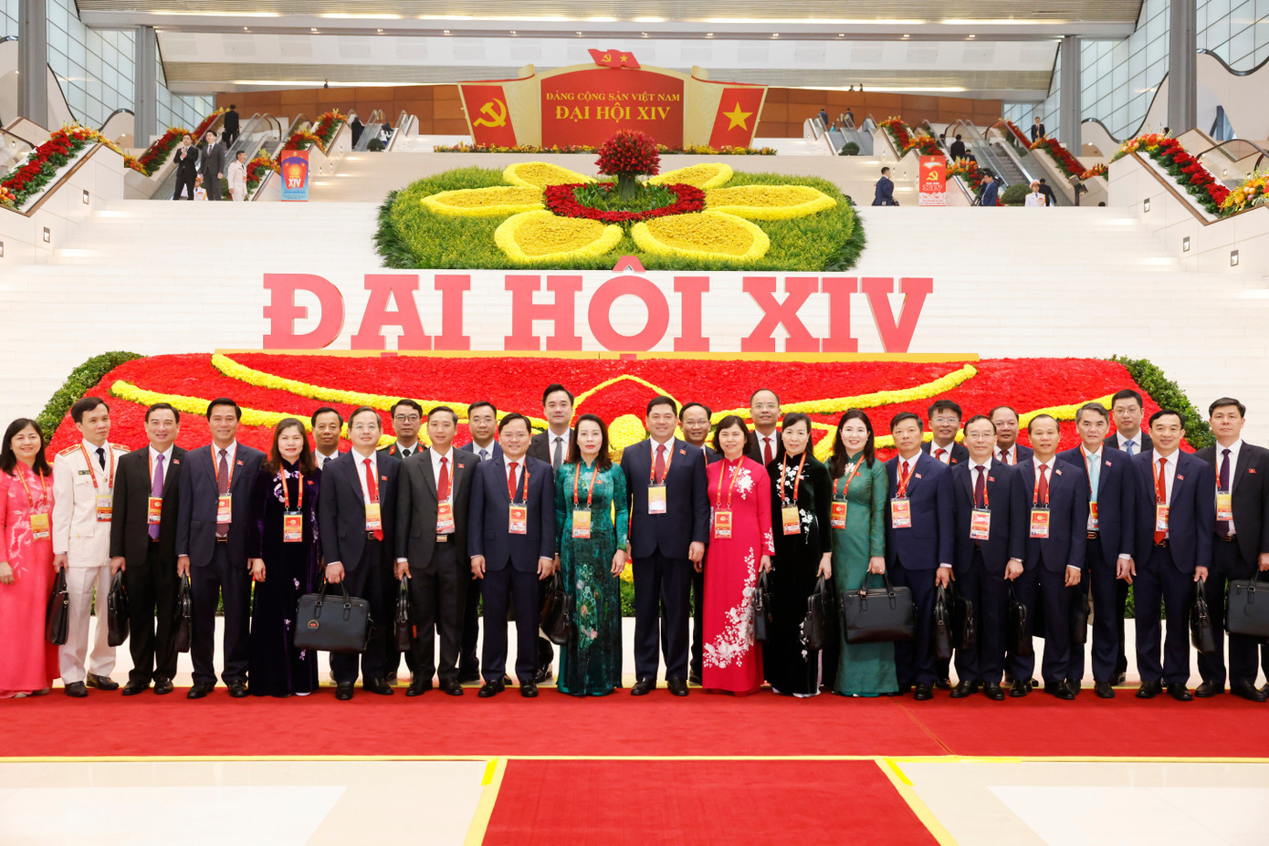 tienphong-201khaimaca18.jpg