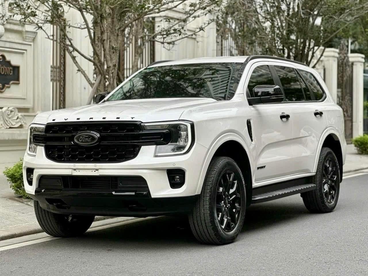 ford-everest-sport-2024-7.jpg
