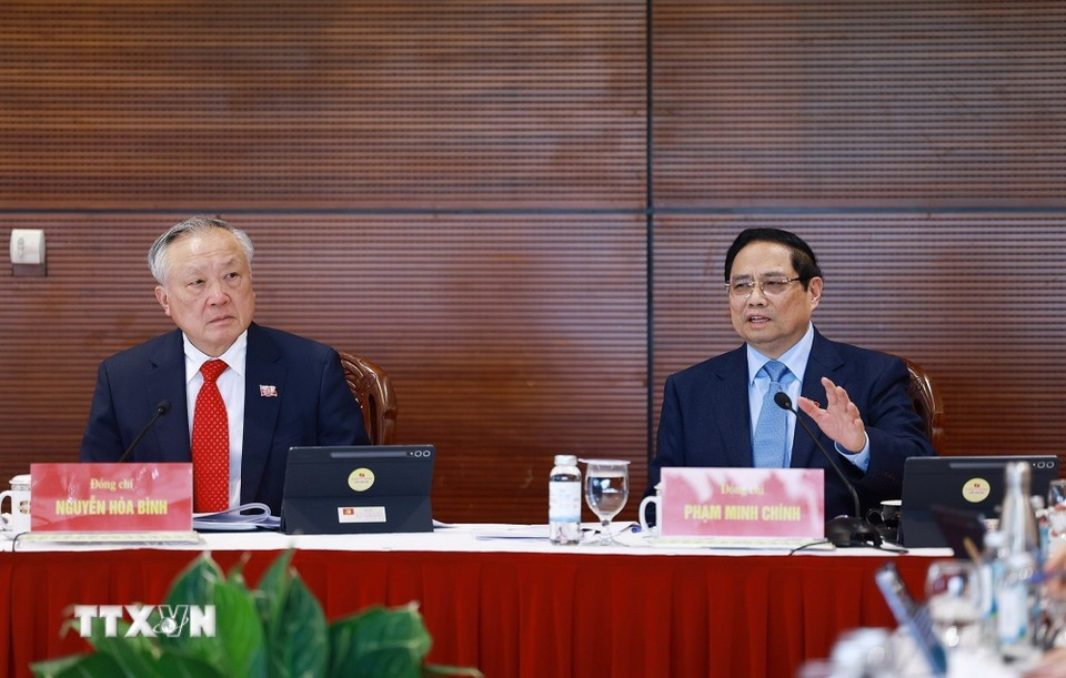 Ủy viên Bộ Chính trị, Thủ tướng Chính phủ Phạm Minh Chính phát biểu trong buổi thảo luận tại Đoàn. 6.jpg