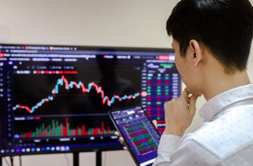 Nhận định thị trường 21/1: Dòng tiền luân chuyển, 2 nhóm cổ phiếu có thể tăng trong ngắn hạn