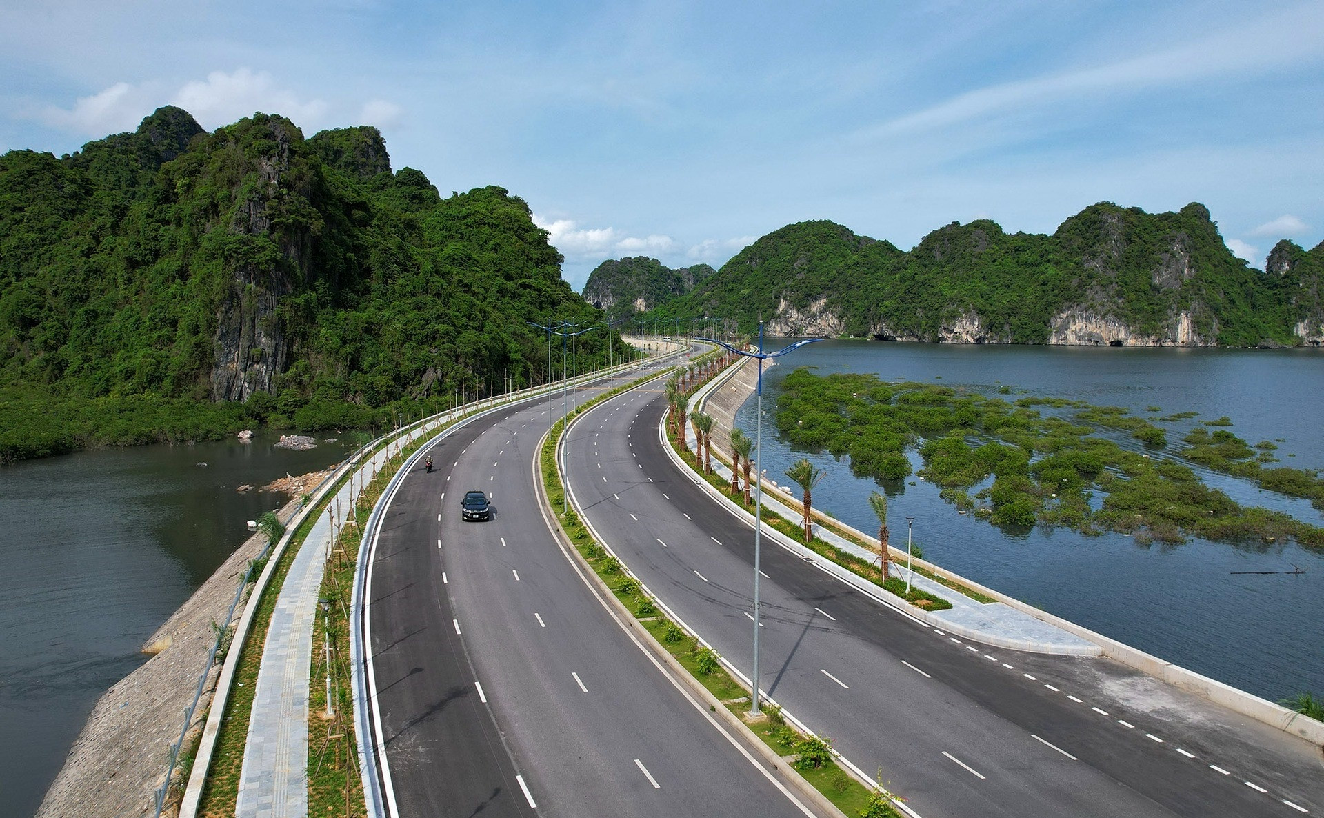 Tỉnh sắp lên thành phố trực thuộc Trung ương sẽ hình thành tuyến đại lộ kết nối đến trung tâm hành chính mới- Ảnh 1. Tỉnh sắp lên thành phố trực thuộc Trung ương sẽ hình thành tuyến đại lộ kết nối đến trung tâm hành chính mới- Ảnh 1.