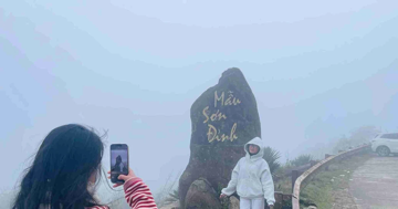 Mẫu Sơn lạnh gần 0 độ, học sinh mầm non, tiểu học được nghỉ