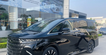 Thuế giảm, xe hybrid tại Việt Nam bắt đầu được hạ giá