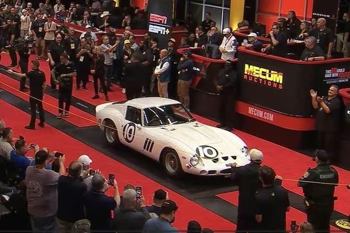 ferrari-250-dau-gia-1.jpg