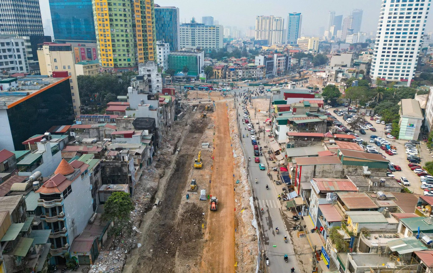 Đường Vành đai 1 đoạn Hoàng Cầu - Voi Phục hoàn thành GPMB sau nhiều năm ách tắc image.jpg