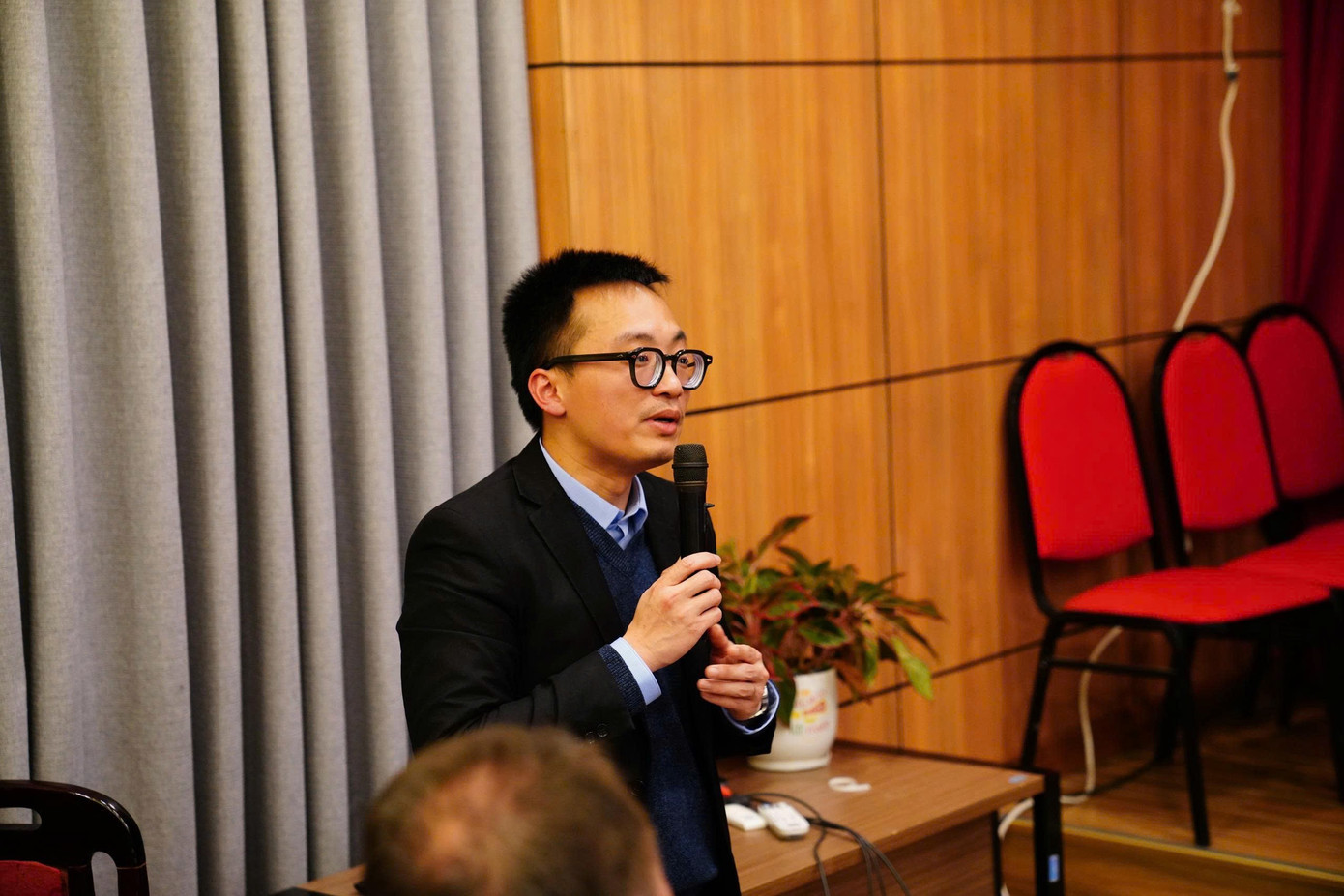 TS. Phạm Tuấn Hiệp, chuyên gia Tập đoàn Điện lực Pháp (EDF), Tổng Thư ký VietNuc. b5.jpg
