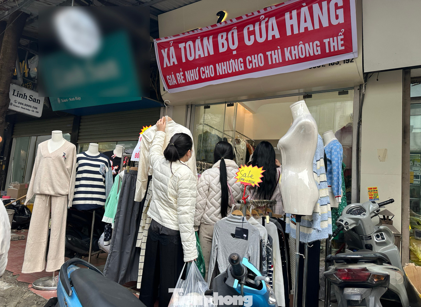 Trong 6 khoản thu chủ yếu, có 5 khoản hoàn thành và vượt kế hoạch. Cụ thể, thu lệ phí trước bạ nhà, đất đạt 163,6% dự toán; thuế sử dụng đất phi nông nghiệp đạt 113,9%; các khoản phí và lệ phí đạt 116,1% dự toán... tp-g-0209-copy.jpg