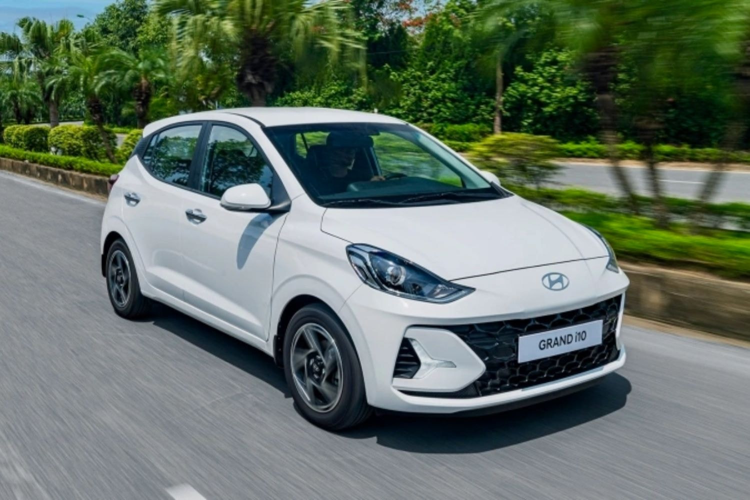grand-i10-khai-tu.jpg