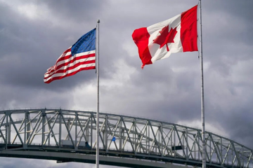 Quy tắc 100 năm bị phá vỡ, Canada làm điều chưa từng có trước nguy cơ bị Mỹ tấn công