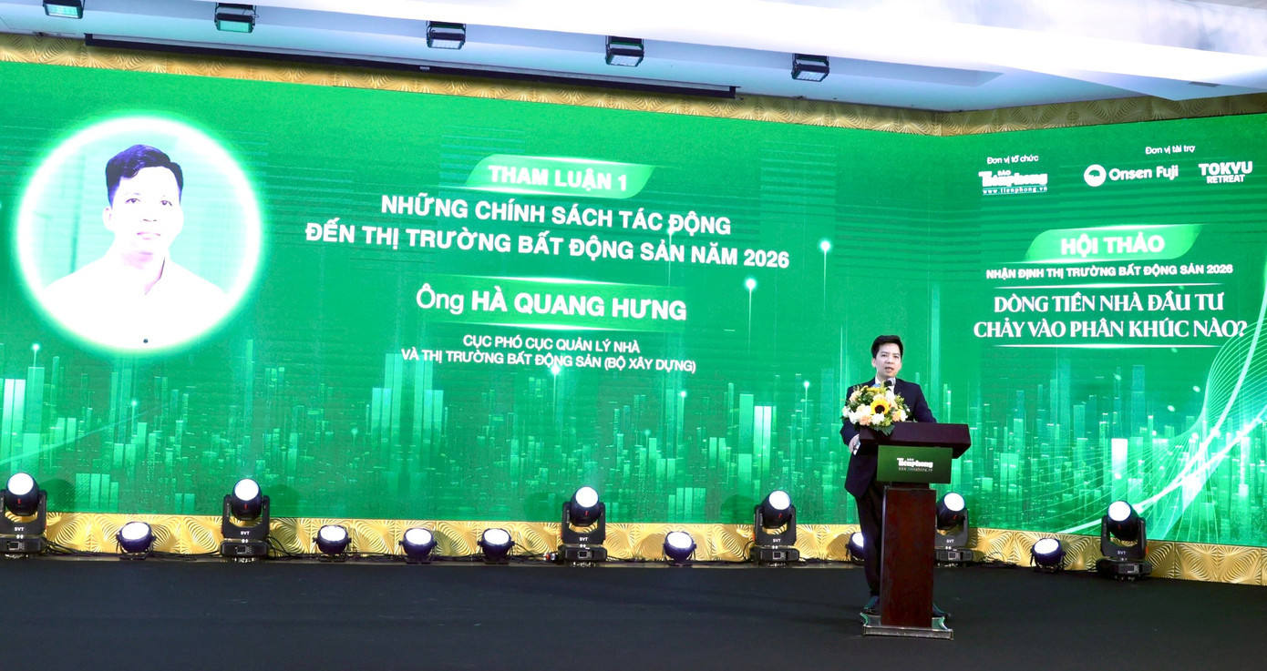 Ông Hà Quang Hưng tham luận tại hội thảo. Ảnh: Trọng Tài tienphong-haquanghung.jpg