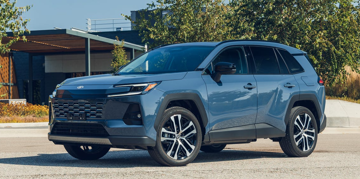 Toyota sắp bán bản hybrid với mẫu SUV rất được ưa chuộng: Vận hành được đa địa hình, nội thất được chăm chút, giá bán ‘rẻ như cho’ không?