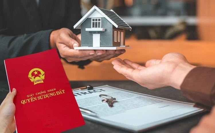 Từ giờ, thủ tục sang tên sổ đỏ thế nào khi người mất không để lại di chúc?- Ảnh 1. Từ giờ, thủ tục sang tên sổ đỏ thế nào khi người mất không để lại di chúc?- Ảnh 1.