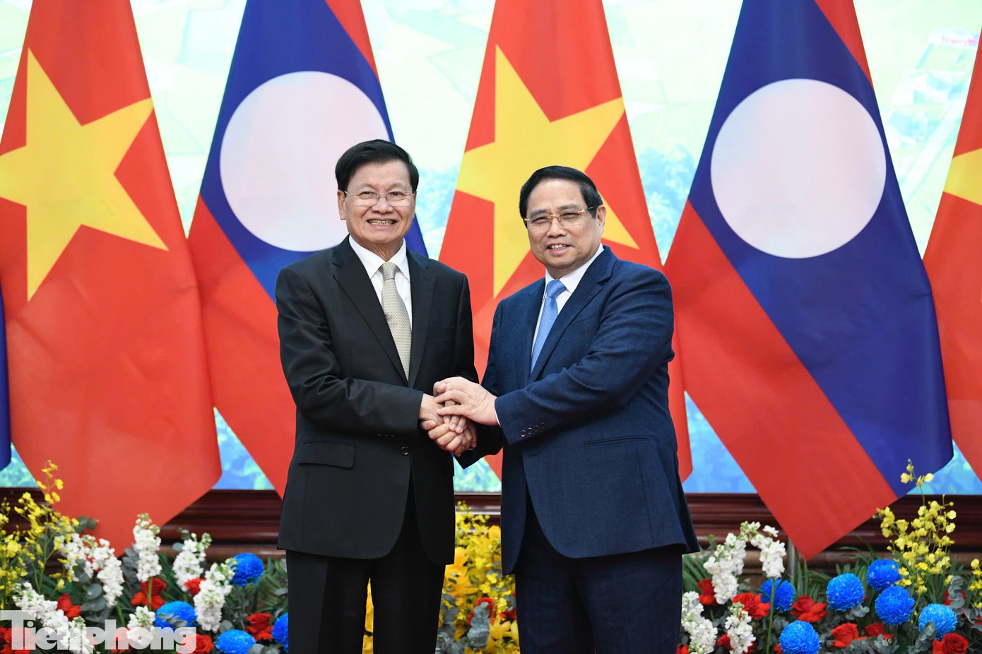 Thủ tướng Phạm Minh Chính trong cuộc hội kiến Tổng Bí thư, Chủ tịch nước Lào. Ảnh: Như Ý tp-bl_img-2070.jpg