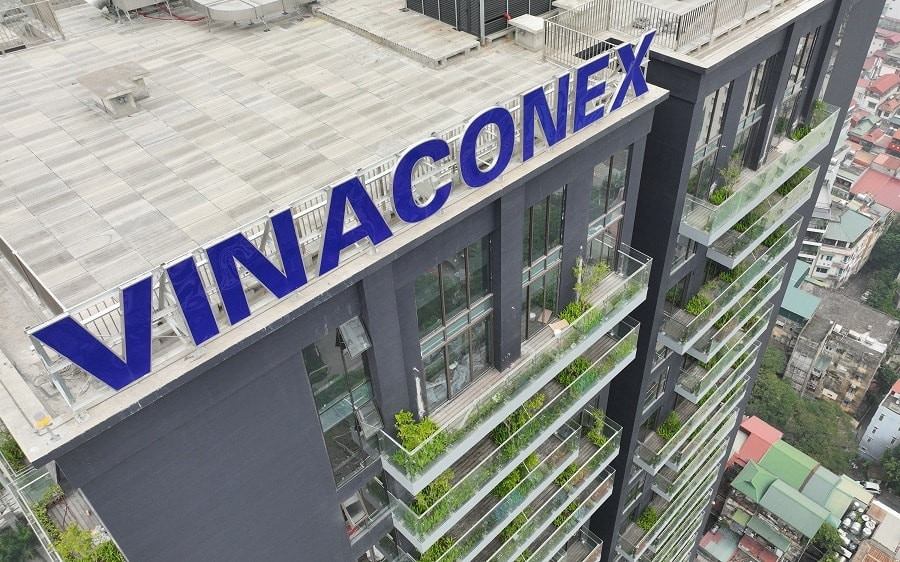 vinaconex-va-kdt-kieu-mau-dau-tien-o-ha-noi2.jpg