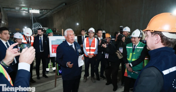 Chủ tịch Hội đồng châu Âu thăm dự án metro số 3 của Hà Nội