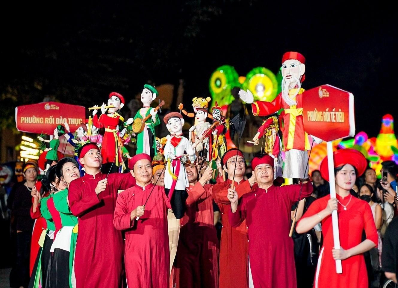 vnapotalfestivalthanglong-hanoi2025lehoimuaroihanoi20258410418-1763218632333317923833jpg.jpg