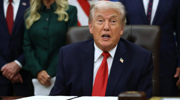 Chỉ vài giờ nữa, ông Trump sẽ công bố Chủ tịch Fed mới: Quyết định có thể làm rung chuyển thị trường
